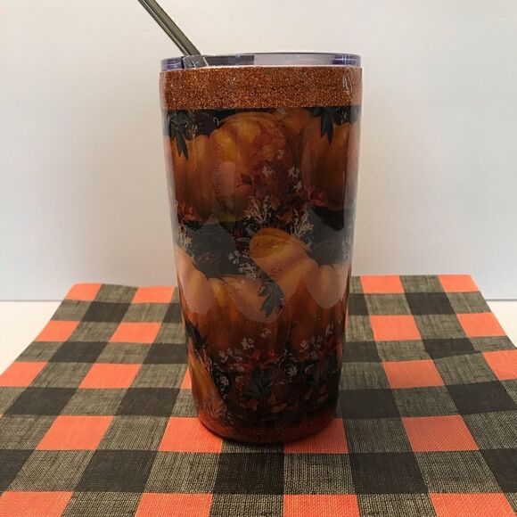 20 oz beautiful Fall/Autumn 20 oz Tumbler - Picture 1 of 4